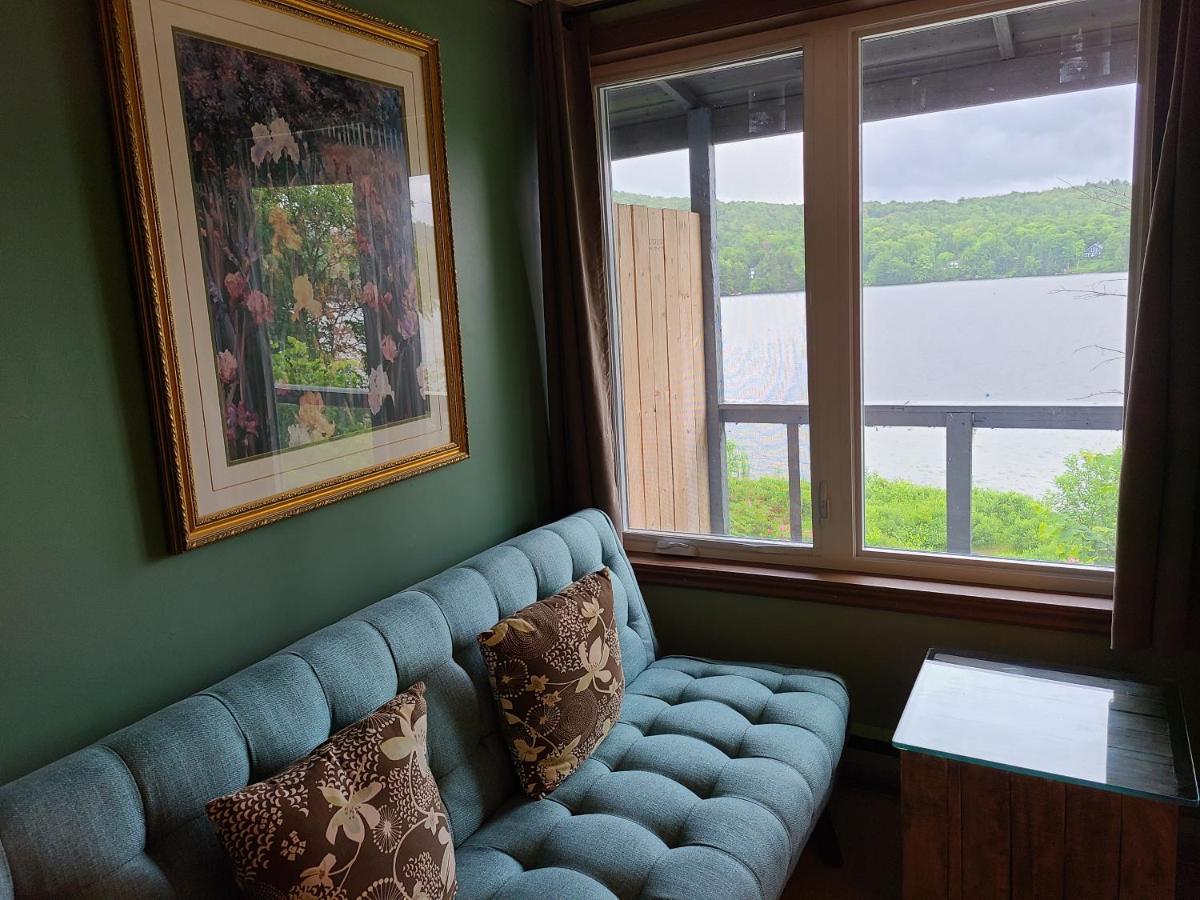 Le Lodge Du Lac Saint-Faustin Exterior photo